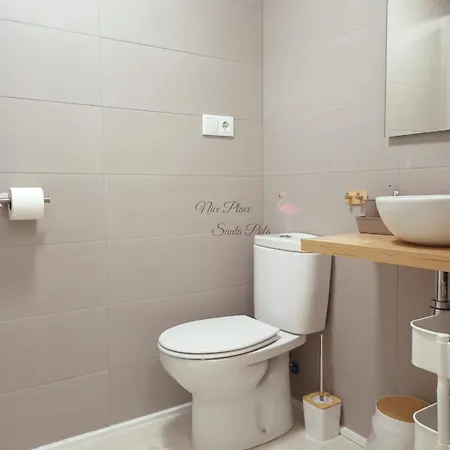 Place By Castle Appartement