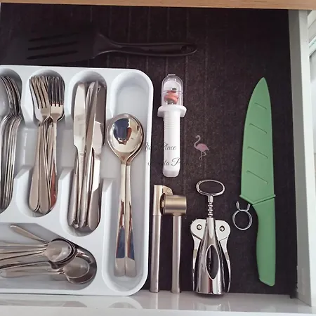 Place By Castle Appartement *