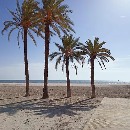 Place By Castle Appartement *